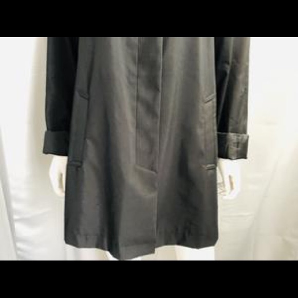 Black Coat - Picture 4 of 5